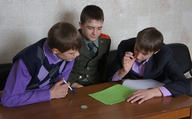 У оренбургских школьников проверили знания ПДД